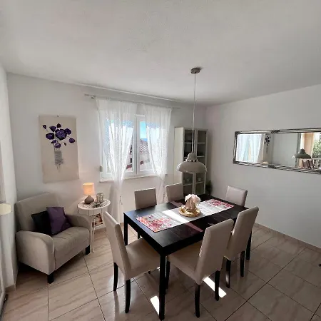 Apartment Mavarstica Bay View With Garage *