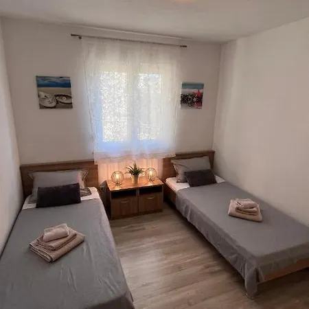 Mavarstica Bay View With Garage Trogir