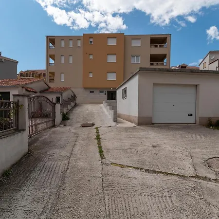 Mavarstica Bay View With Garage Trogir